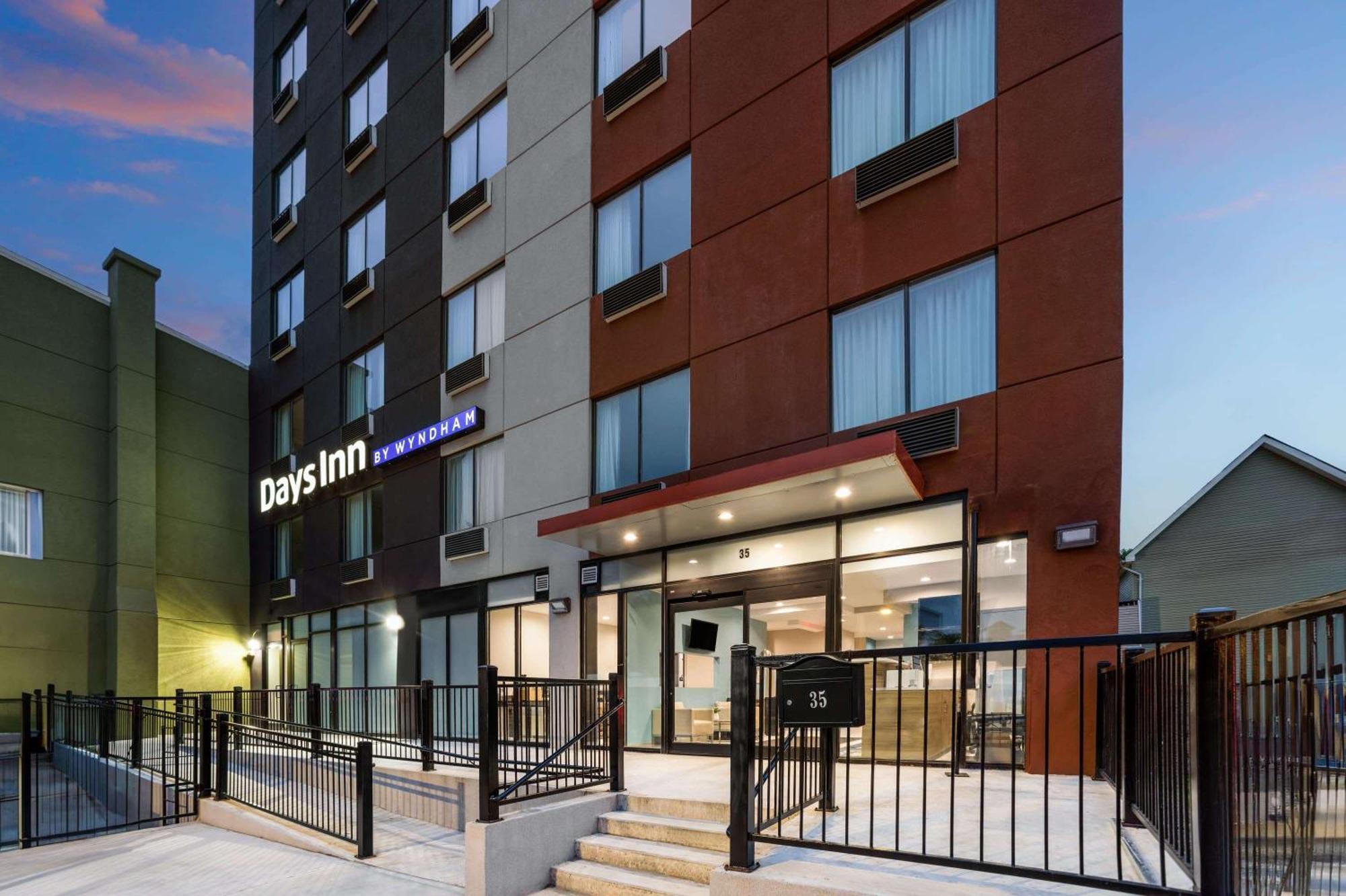 Days Inn By Wyndham Staten Island Nowy Jork Zewnętrze zdjęcie
